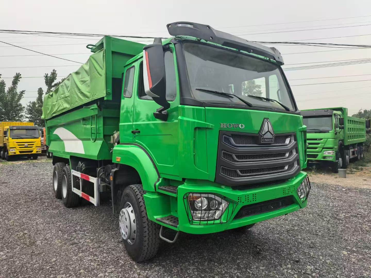 Trak Dump Sinotruk Howo